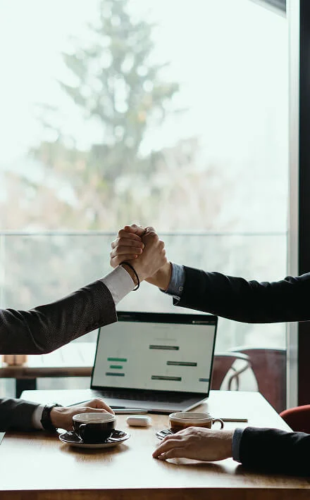 VIETOP ENGLISH – NHÂN VIÊN TƯ VẤN GIÁO DỤC